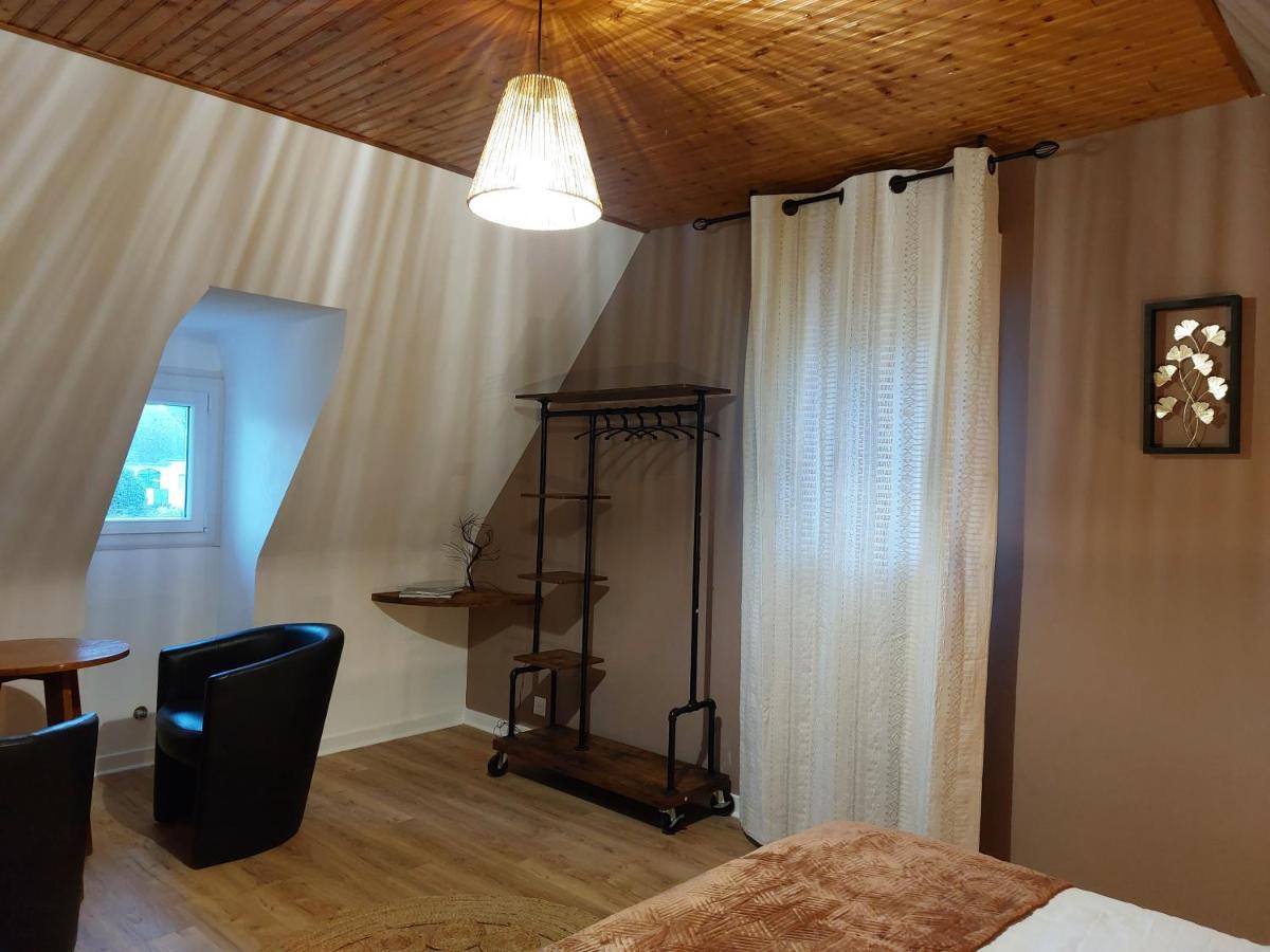 L'Escale D'Armor Bed & Breakfast Loudéac Dış mekan fotoğraf