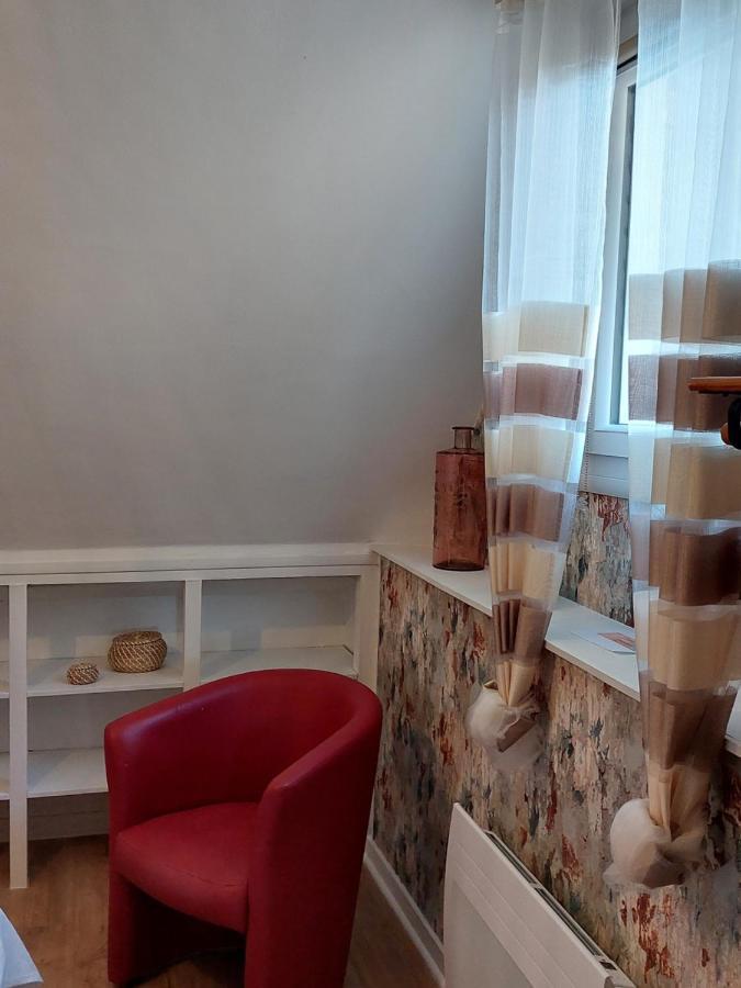 L'Escale D'Armor Bed & Breakfast Loudéac Dış mekan fotoğraf