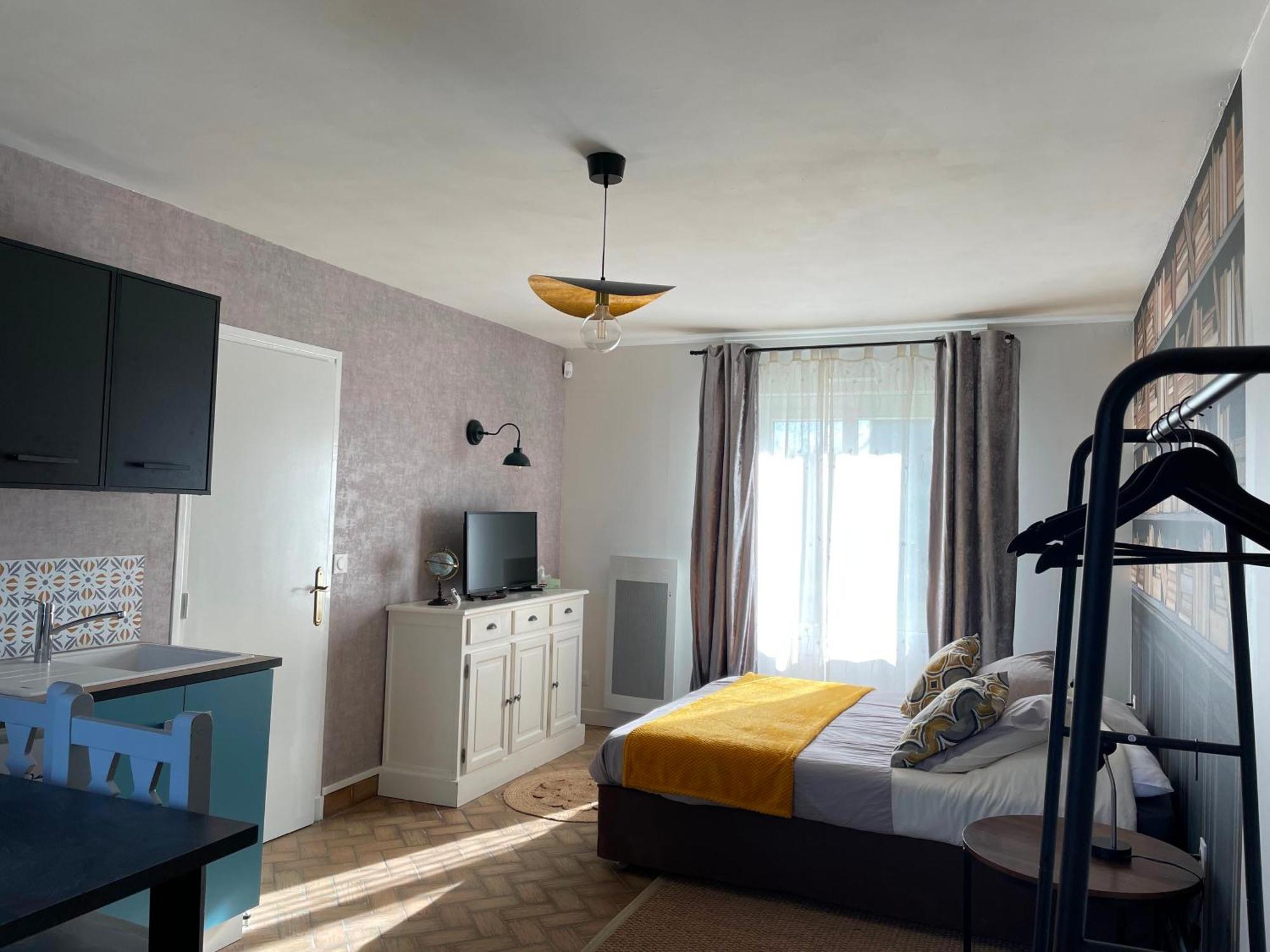 L'Escale D'Armor Bed & Breakfast Loudéac Dış mekan fotoğraf